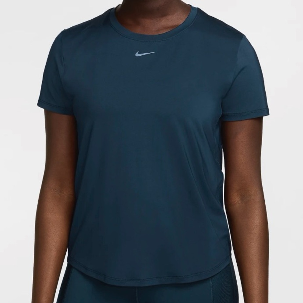 BRAND NEW - Nike One Classic - Women’s Dri-FIT Short-Sleeve Top